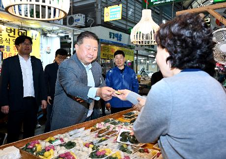 추석 명절 맞이 금촌전통시장 방문 (2025. 10. 01)_3