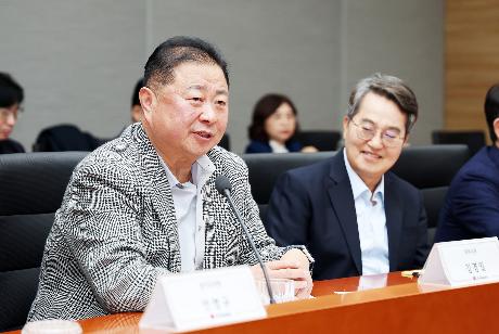 달달한 투어버스 (차세대 OLED 투자현장 간담회) (2025. 11. 20)_