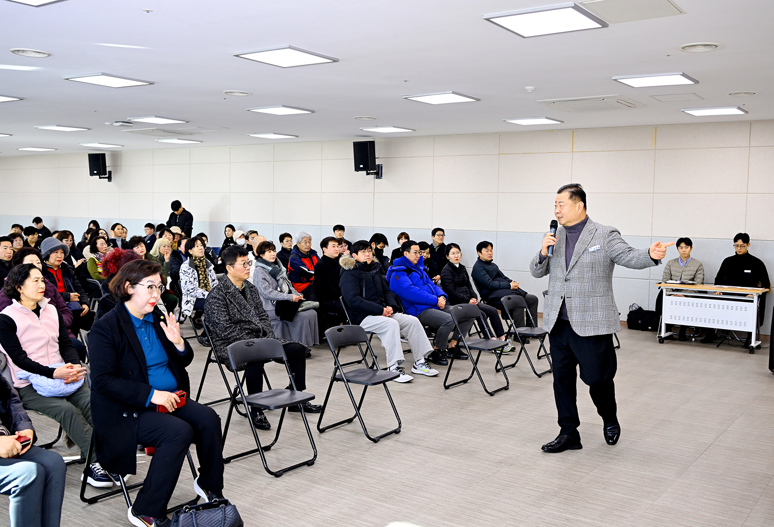 파주문화체육센터 이동시장실 