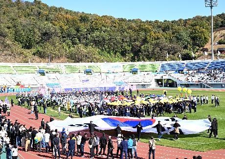 파주 시민화합 체육대회 읍면동 선수단 입장식 (2026. 10. 31)_4