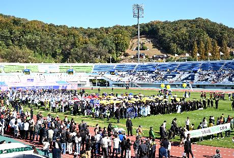 파주 시민화합 체육대회 읍면동 선수단 입장식 (2026. 10. 31)_5