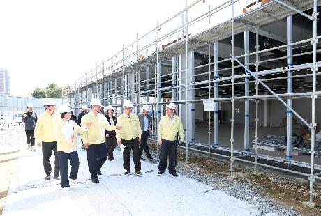 주요 현안 현장점검 (운정 로컬푸드 직매장 건설현장, 운정호수공원 수질개선 현장) (2026. 04. 15)_5