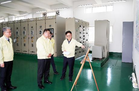 주요 현안 현장점검 (야당동 간이배수펌프장 설치공사, 금촌기존 배수펌프장) (2026. 04. 16)_7