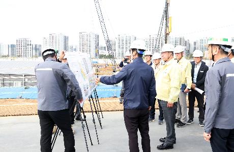 주요 현안 현장점검 (미니수소도시 조성 현장, 파주메디컬클러스터 조성 현장) (2026. 04. 17)_2