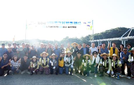 어린물고기 방류 행사 (2026. 09. 07)_8